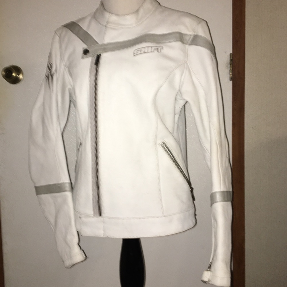 Shift white leather motorcycle jacket size medium